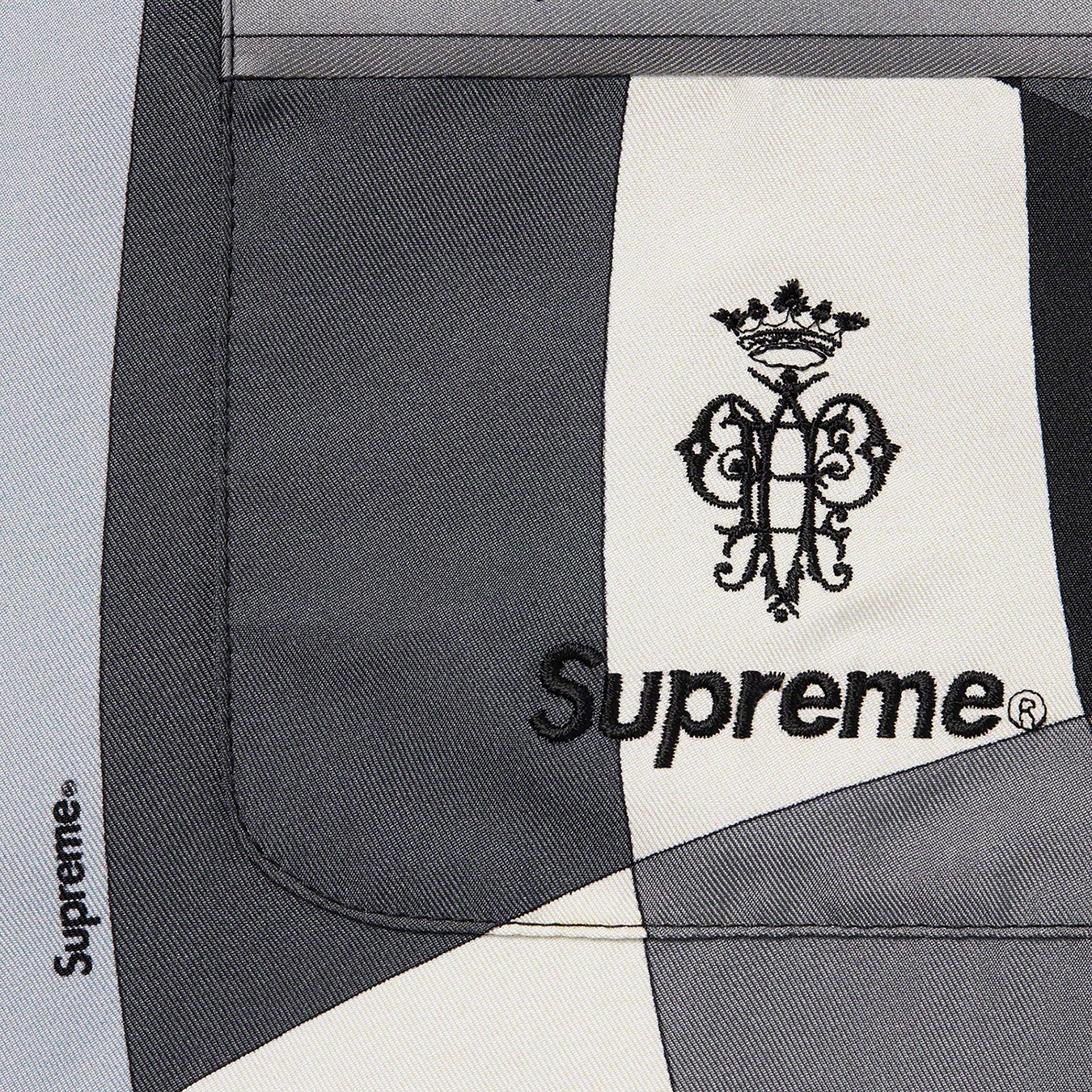 Supreme®/Emilio Pucci® Silk Smoking Jacket view 9